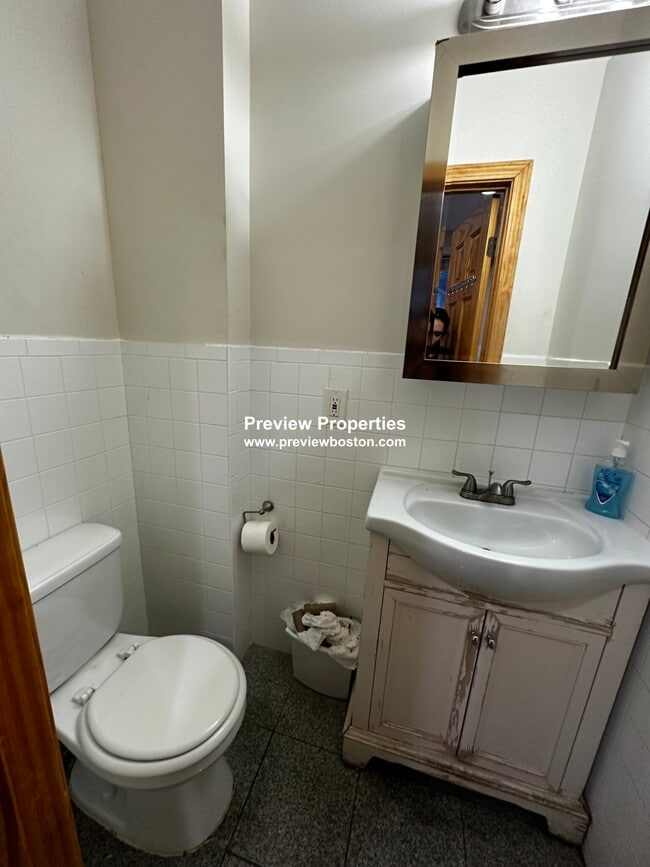 Photo - 10 Moreland St Unit 2P