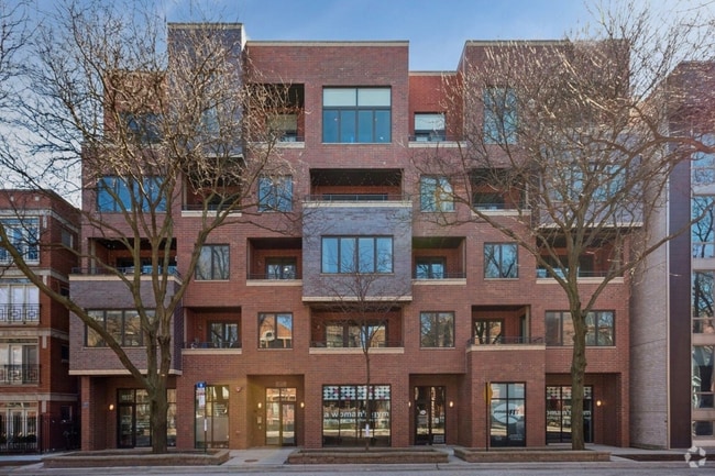 Building Photo - 1937 W Diversey Pkwy Rental