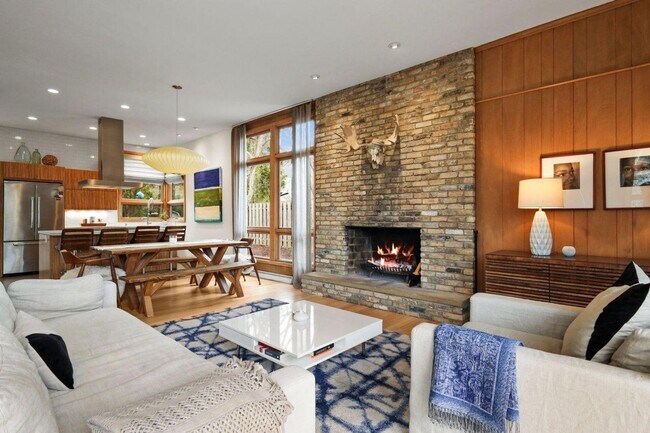 Mid-Century Home - Mid-Century Home