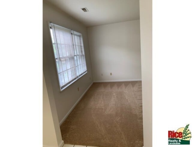 Photo - 164 Franklin Parke Ct SW