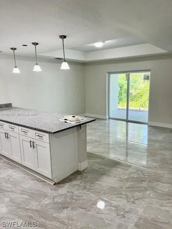 Photo - 354-356 Bell Blvd S