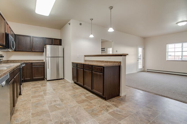 Shadow Ridge Apartments