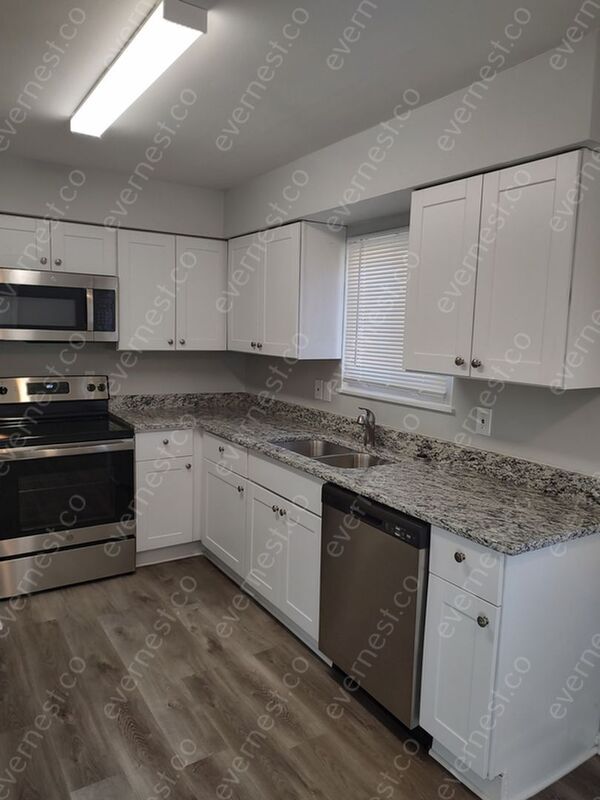 Photo - 16012 E 32nd St S