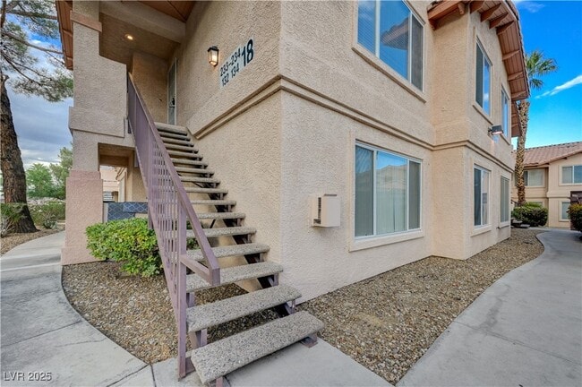 Building Photo - 350 S Durango Dr Unit 234