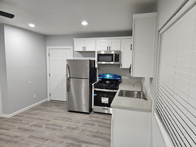 Photo - 1575 Halo St Unit 1573 Halo