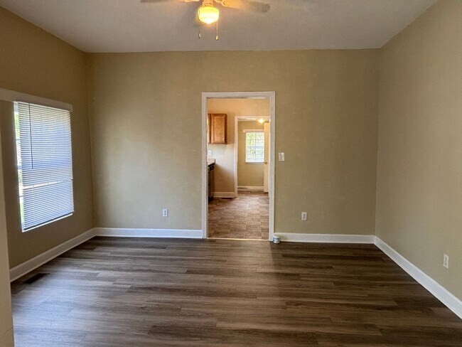 Photo - Great 3 Bedroom home near UNCG!