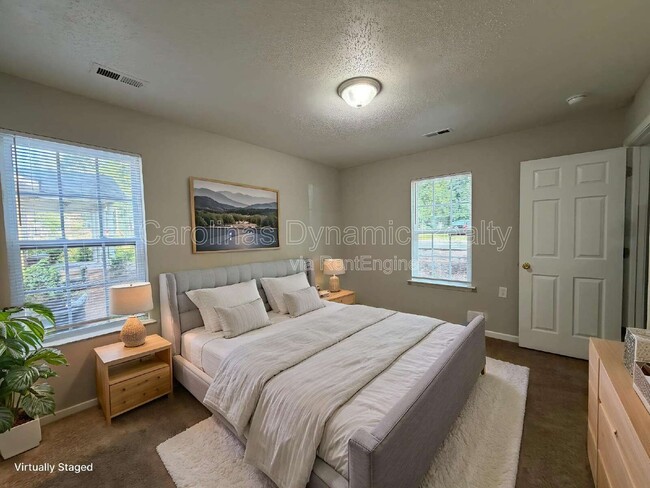 Photo - 709 Key St