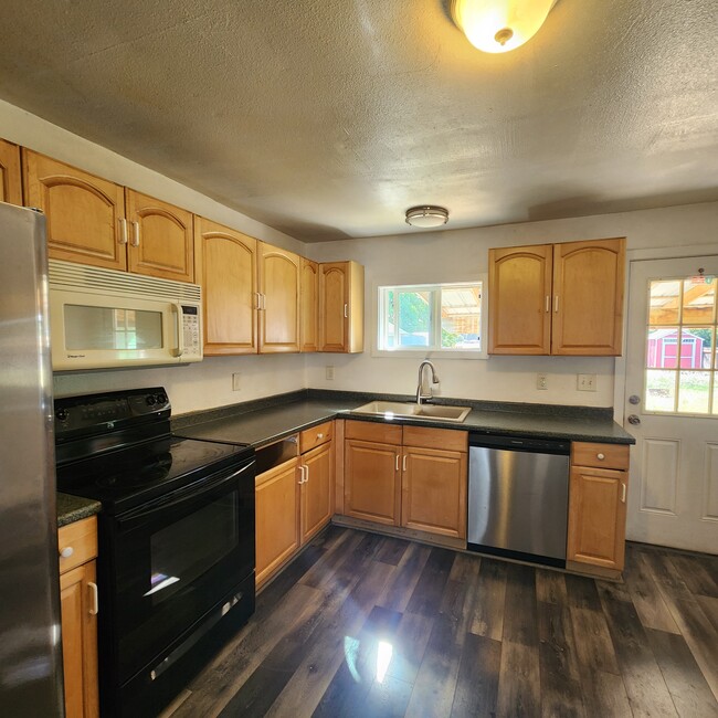 Photo - 120 Sturdevant Rd