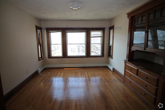 Building Photo - 151 Tremont St Unit 17A Rental