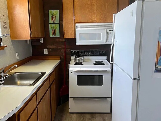 Photo - LBW - Beach Place Building Unit 2