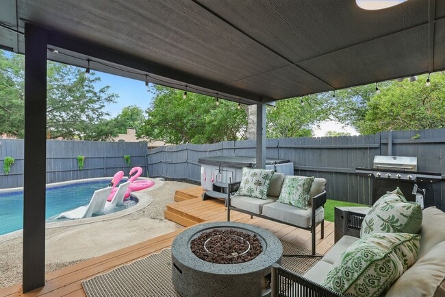 Photo - Luxury 5-Bedroom Retreat with Pool & Game Room