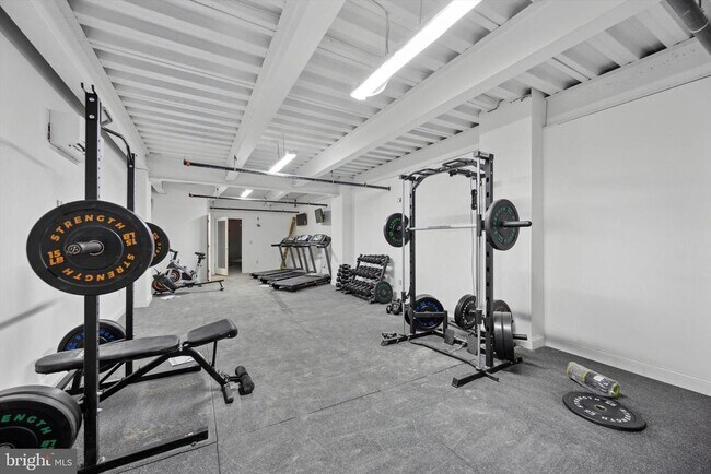 Photo - 1614 Ridge Ave Unidad 204