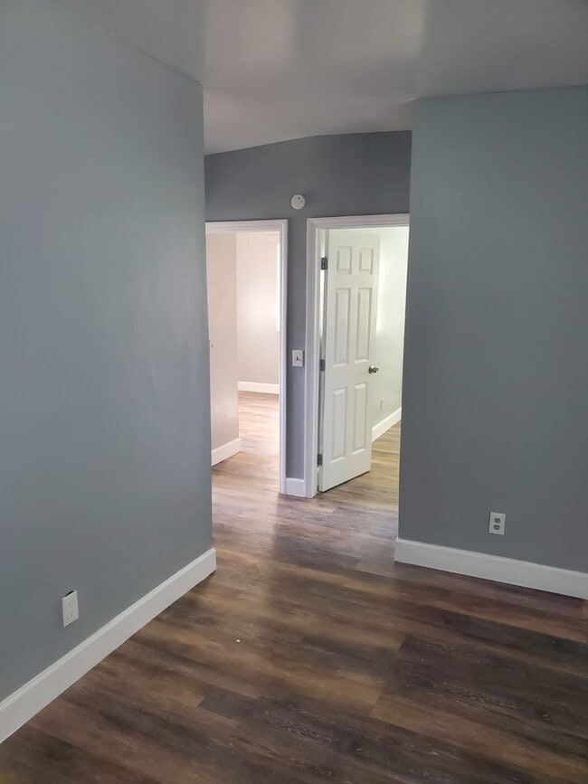 Photo - 1537 Morgan St