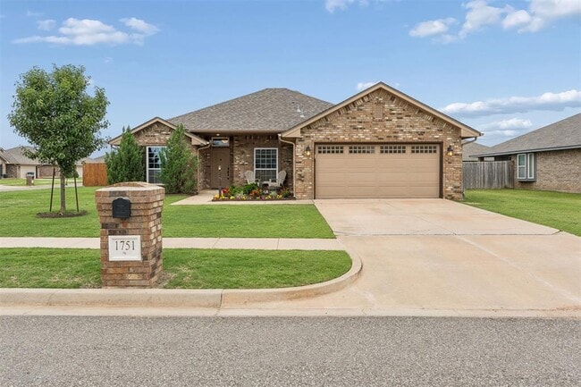 Photo - 1751 Lexington Ct