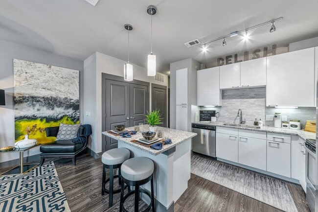 Photo - 604 N Eldridge Pkwy Unit 206.4