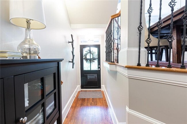 Photo - 754 Clifton Heights Ln NE
