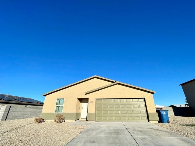 Photo - New 4 Bedroom Home in Bullhead City! AVAIL...