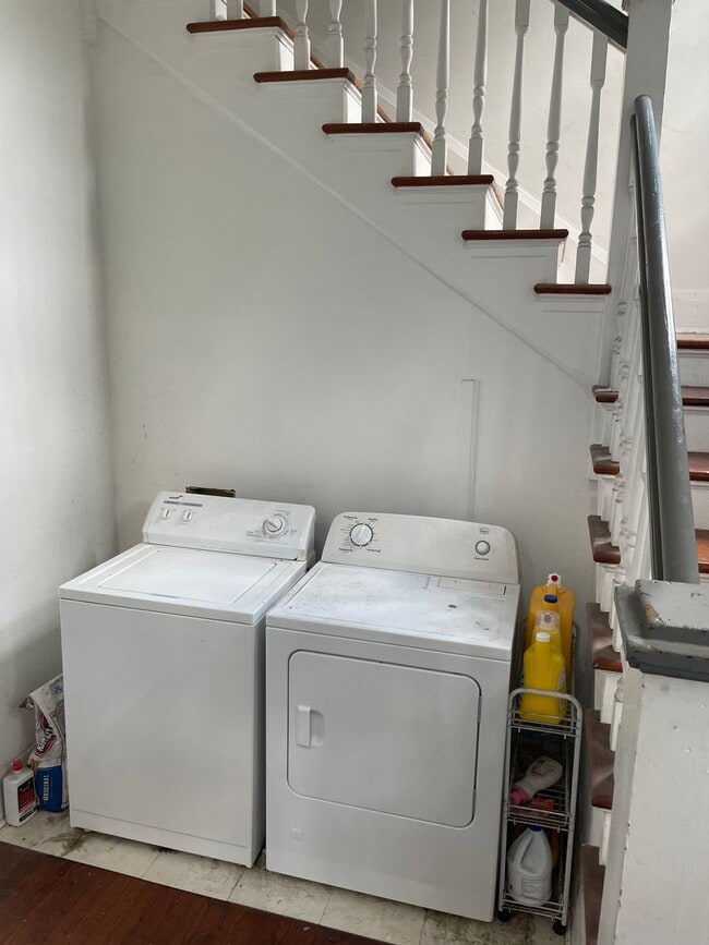 Photo - 1929-31 Carrollton Ave Unit 1929 B