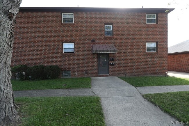 Photo - 105 Fernald Ave