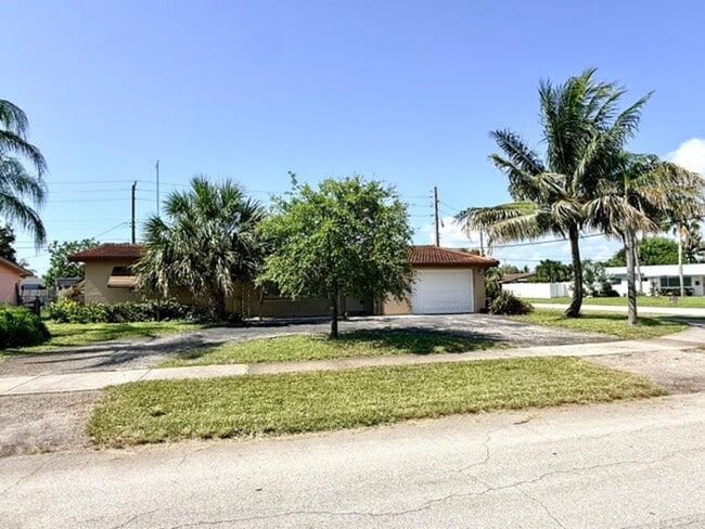 Photo - 118 SE 10th Ct