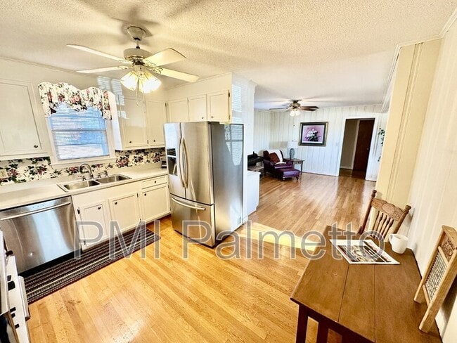 Photo - 3308 Oakdale Rd