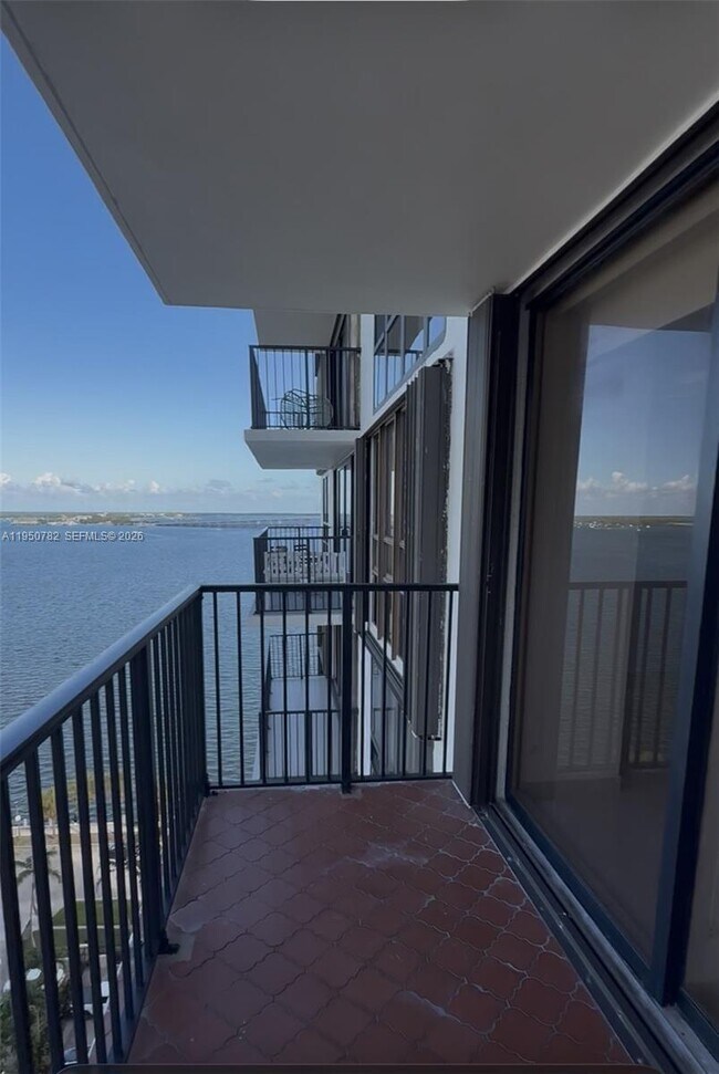 Photo - 1450 Brickell Bay Dr Unit 1604