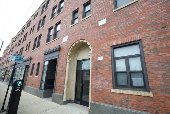 Photo - 3335 W Diversey Ave Condo Unit 401