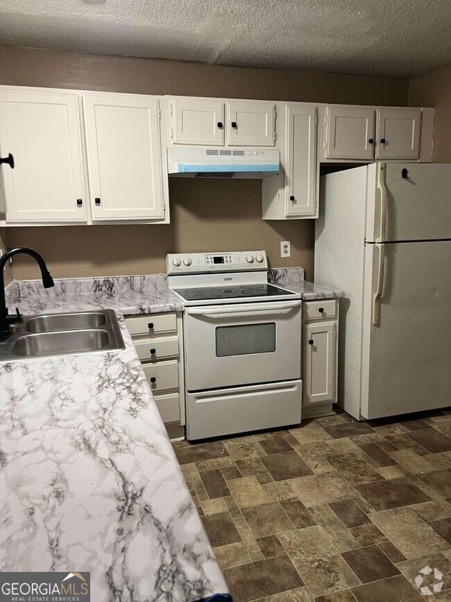 Building Photo - 3575 Oakvale Rd Unit 706 Rental