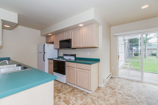 Photo - Whitetail Run