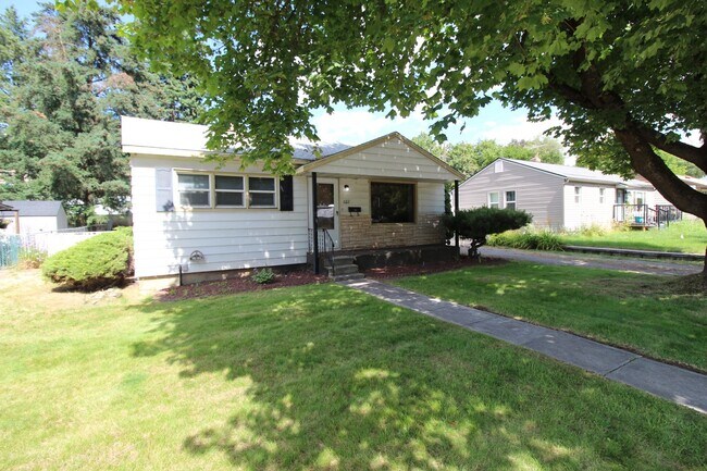 Photo - 6112 N Driscoll Blvd