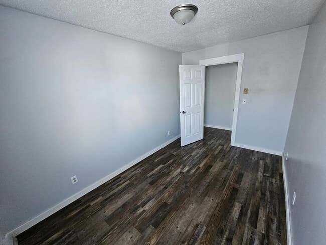 Photo - McDonald Flats on King Unit 3
