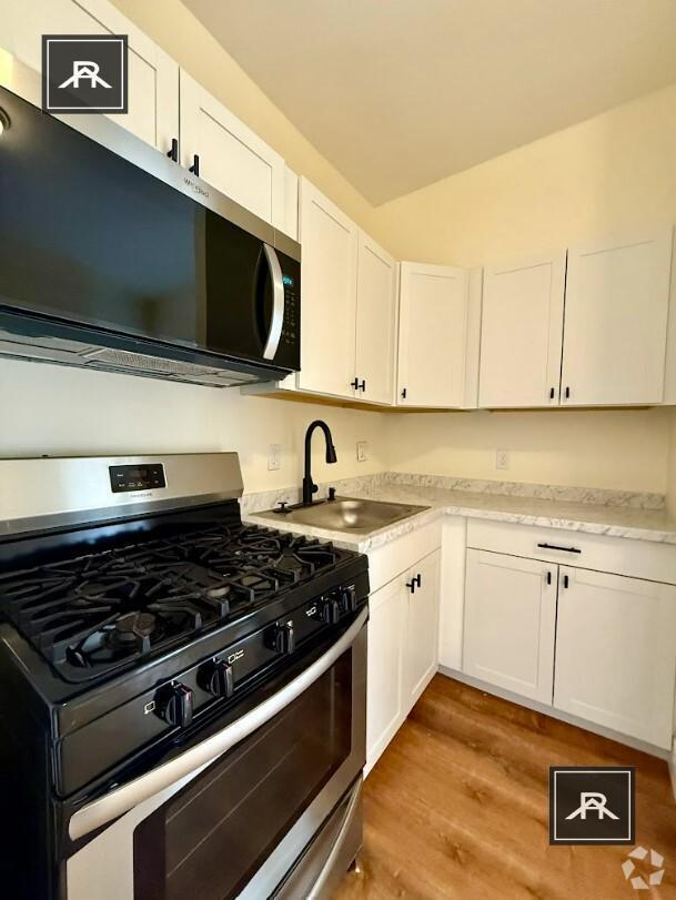 Building Photo - 3 bedroom in Allston MA 02134 Unit 5 Rental