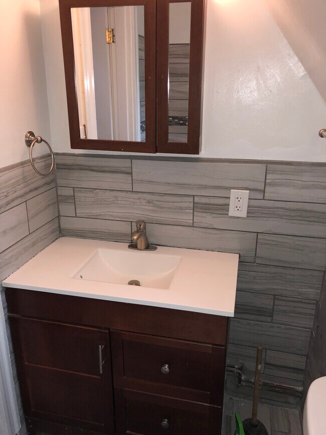 Photo - 1127 S 48th St Unit 3R