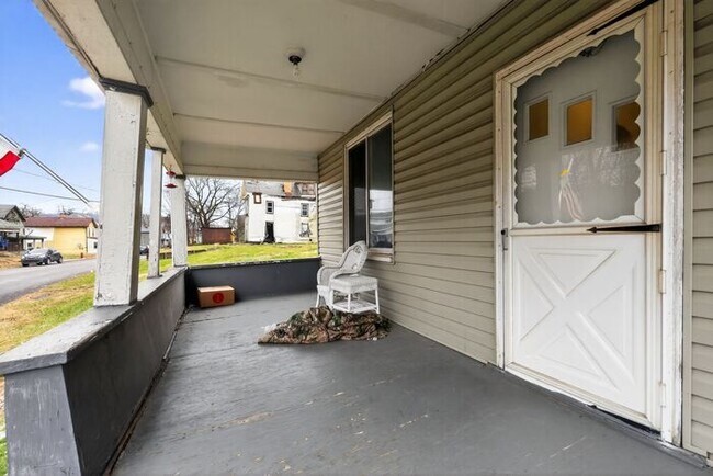 Photo - 1220 Erie St