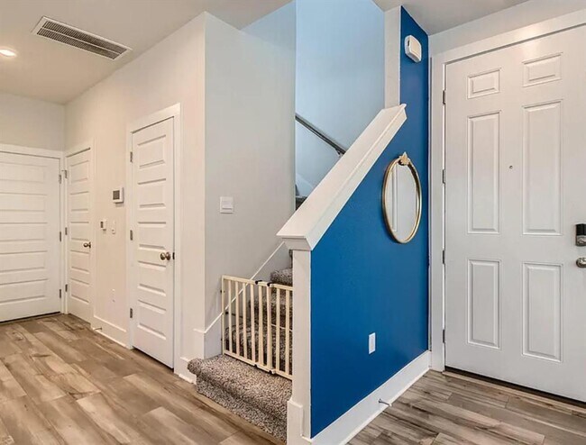 Photo - 7103 Terrazzo Cottage Ln Unidad 33