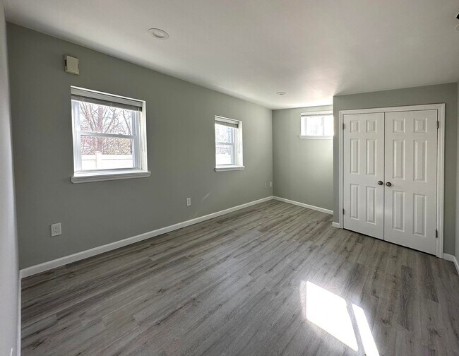 Photo - 184 Jersey Ave Unit 1A