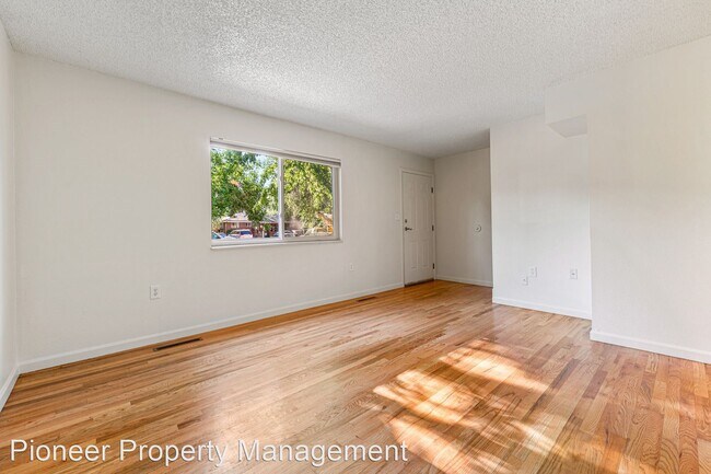 Photo - 3 br, 1.5 bath House - 588 S Eaton St