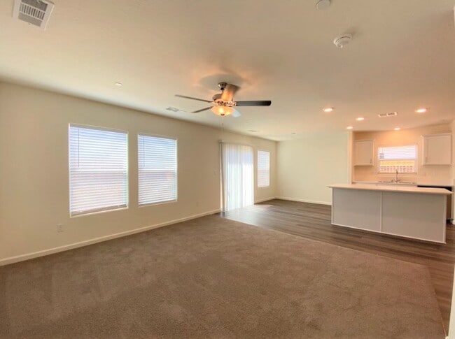 Photo - 1334 Ridge Dr