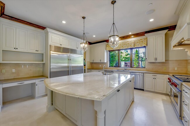 Photo - 1402 Lupton Ave