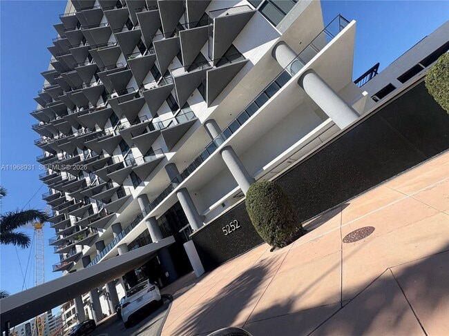 Photo - 5252 NW 85th Ave Unidad 602