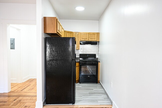 Photo - 266 4th Ave, LLC