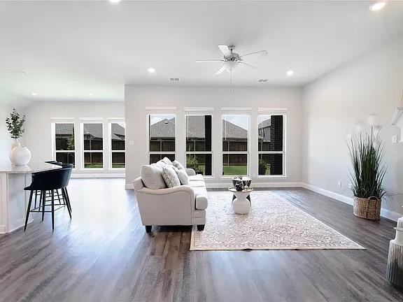 Photo - 3705 Barnett Rd