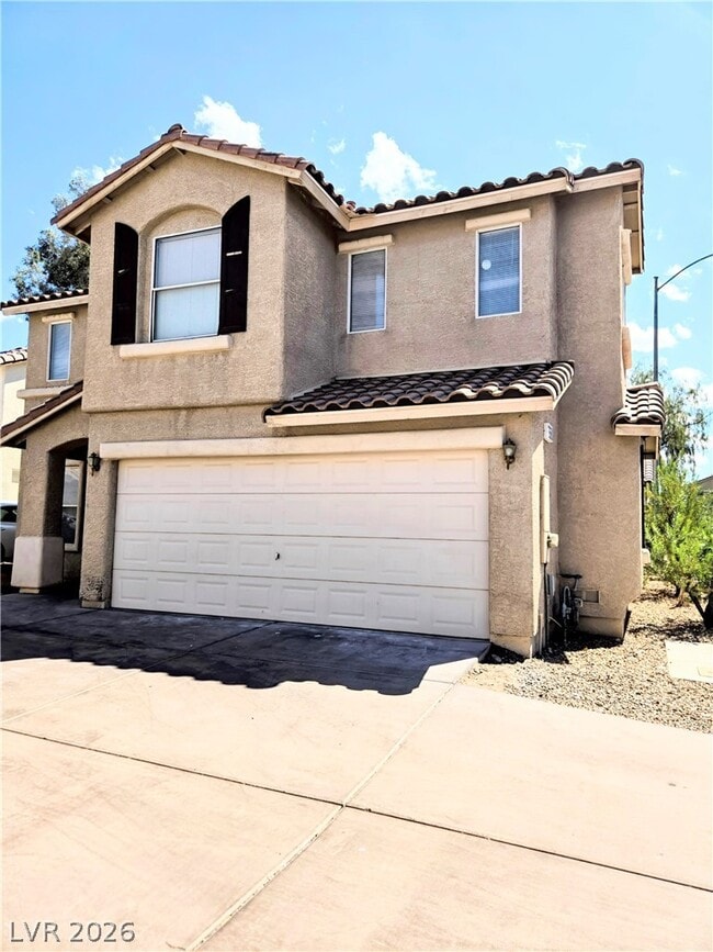 Building Photo - 7858 Warwickshire Way