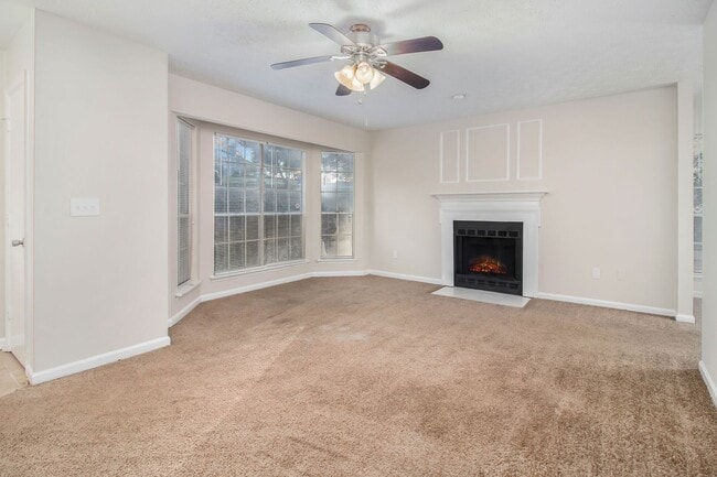 Photo - 3470 Framingham Dr