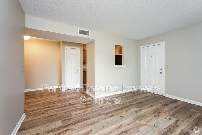 Building Photo - 509 Mystic Dr Unit A Rental