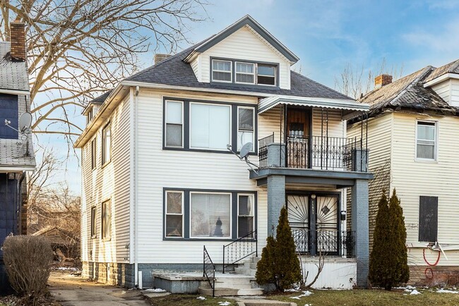 Photo - 15051 Wildemere St Apartment