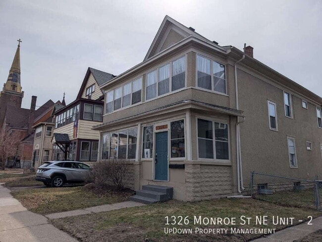Building Photo - 1326 Monroe St NE Unit 2