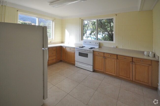 Building Photo - 2260 Waiomao Rd Rental