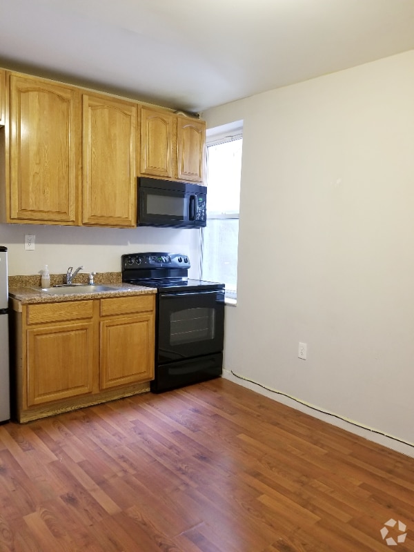 Building Photo - 1444 S 7th St Rental