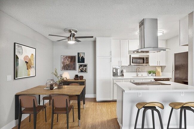 Cove La Mesa